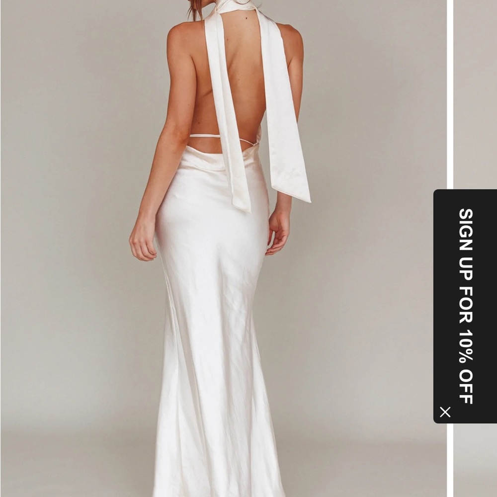 Selfie Leslie White Midi Dress